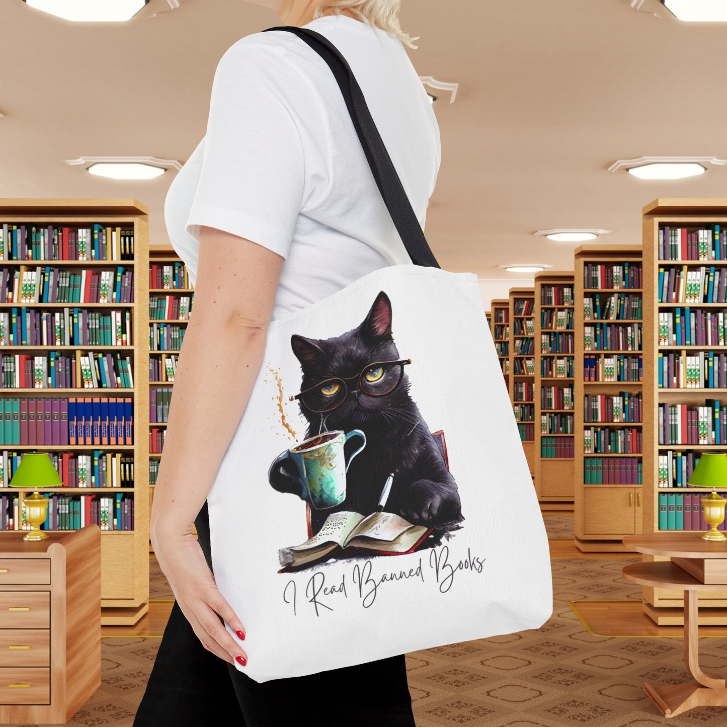 I READ BANNED BOOKS BLACK CAT Tote Bag