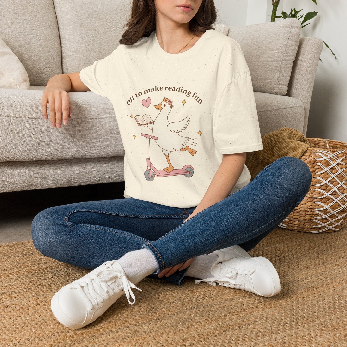 “Off to Make Reading Fun” Cute Graphic Tee
