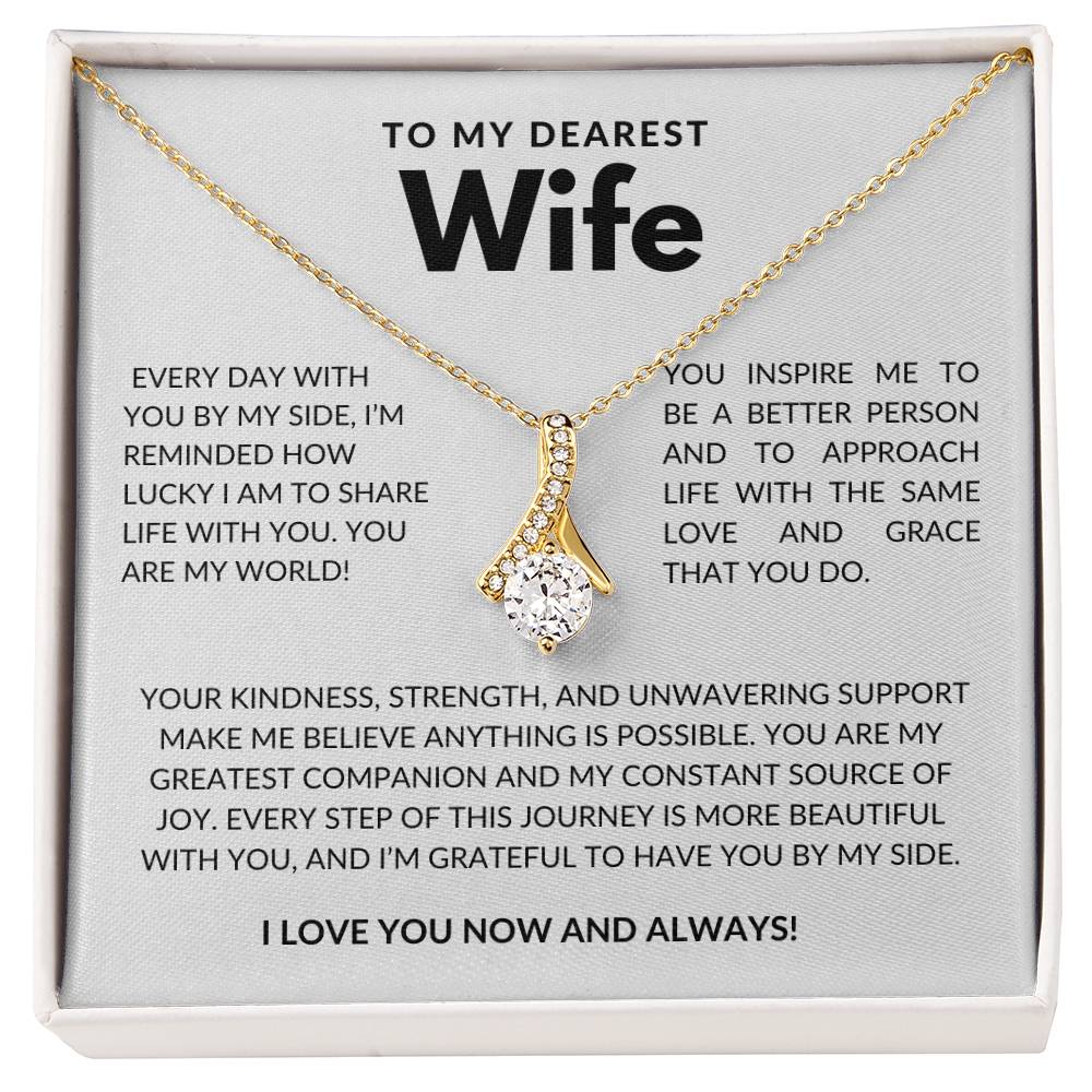 Alluring Beauty Wife Necklace