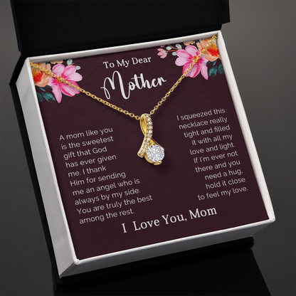 Alluring Beauty Pendant Necklace for Mother