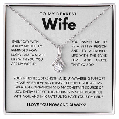 Alluring Beauty Wife Necklace