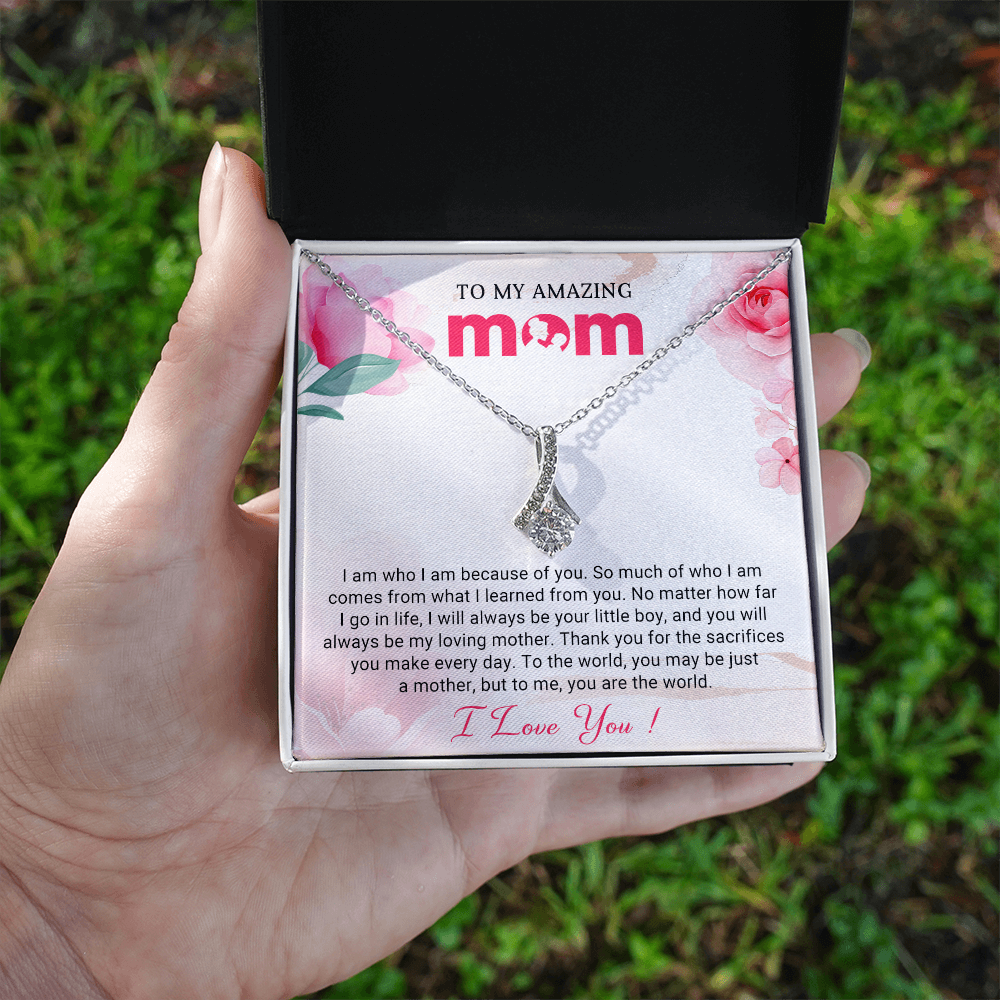 Amazing Mom Alluring Beauty Necklace