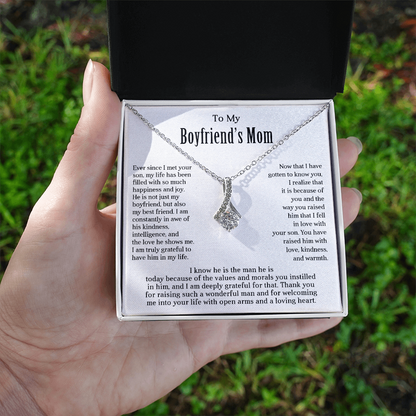 For Boyfriend's Mom Alluring Beauty Necklace
