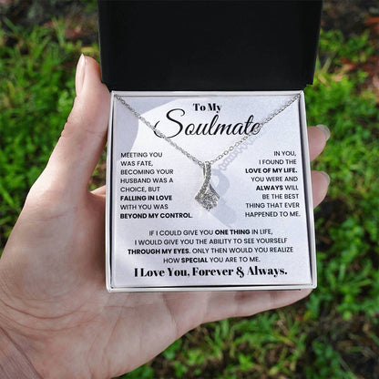 Soulmate Alluring Beauty Love Necklace
