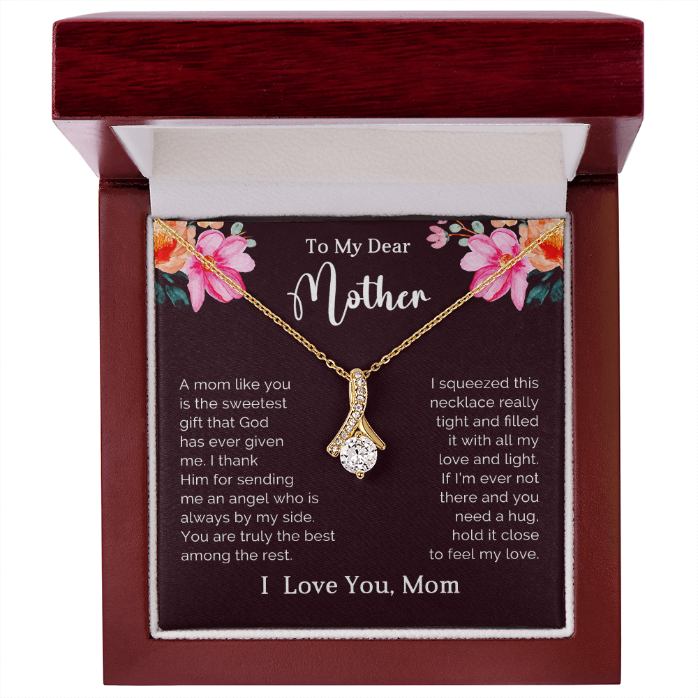 Alluring Beauty Pendant Necklace for Mother