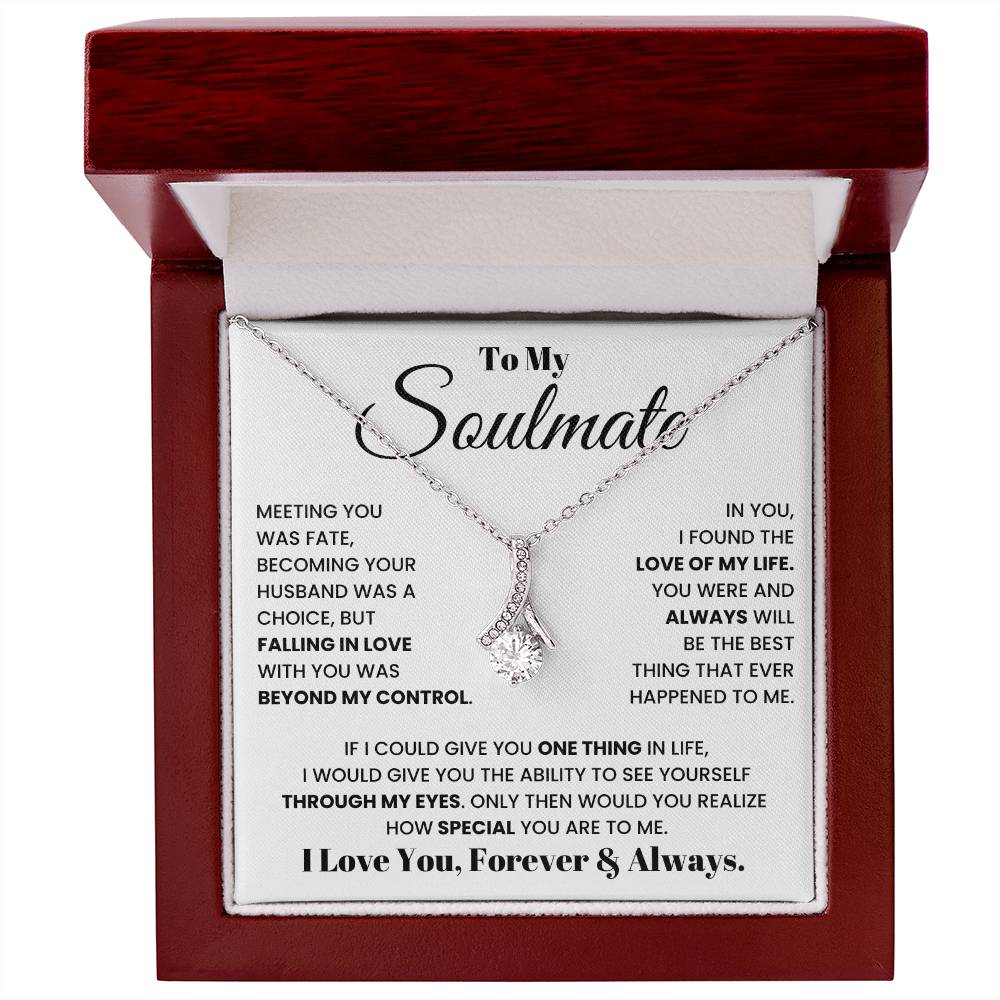 Soulmate Alluring Beauty Love Necklace