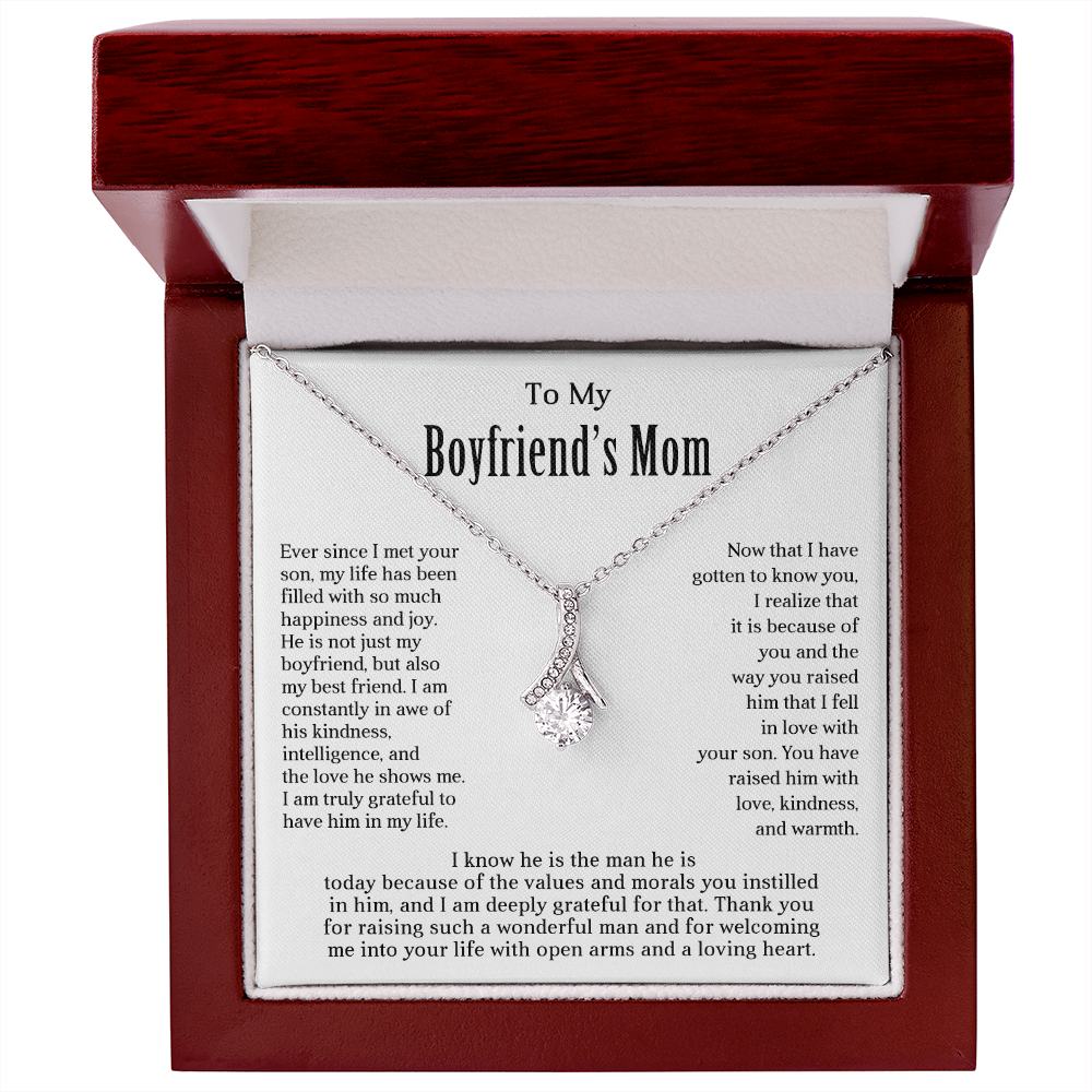 For Boyfriend's Mom Alluring Beauty Necklace