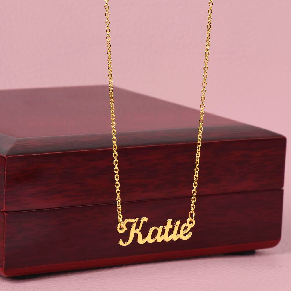 TO WIFE NAME NECKLACE FROM GRATEFUL HUSBAND