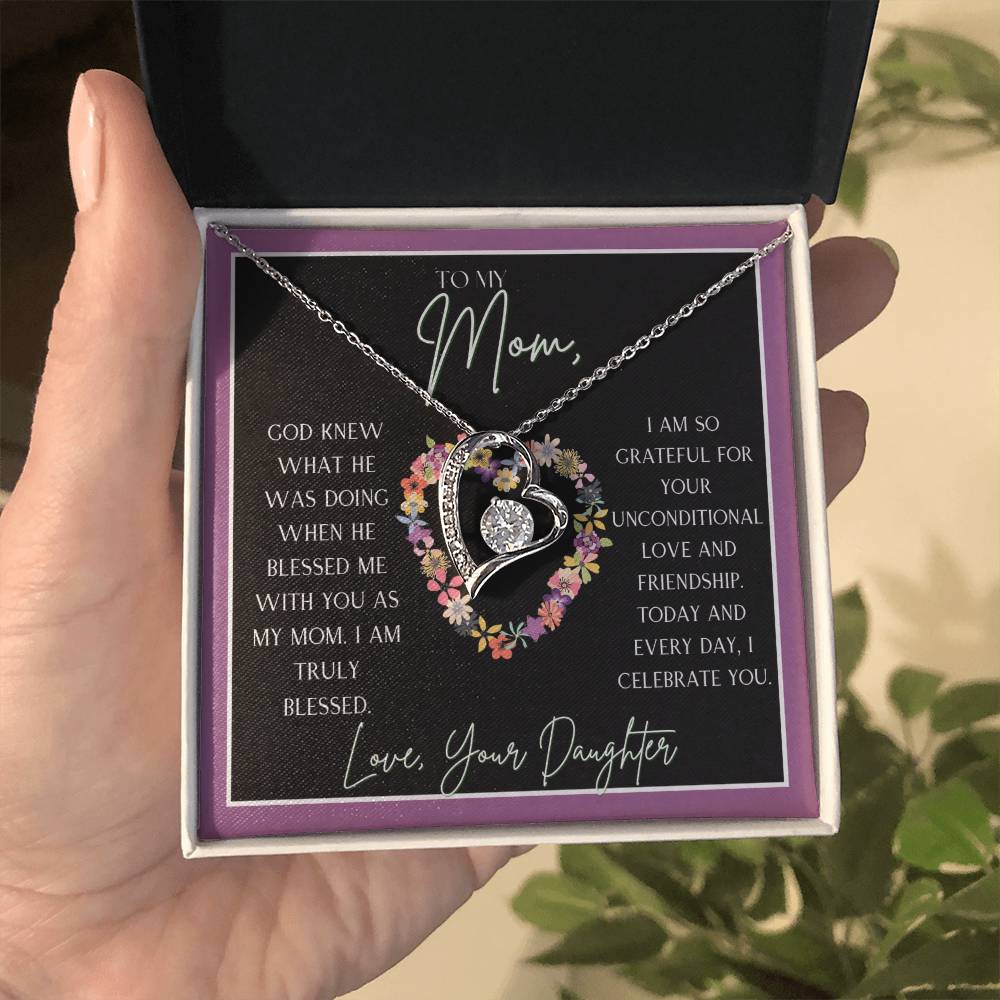 TO MY MOM HEART NECKLACE